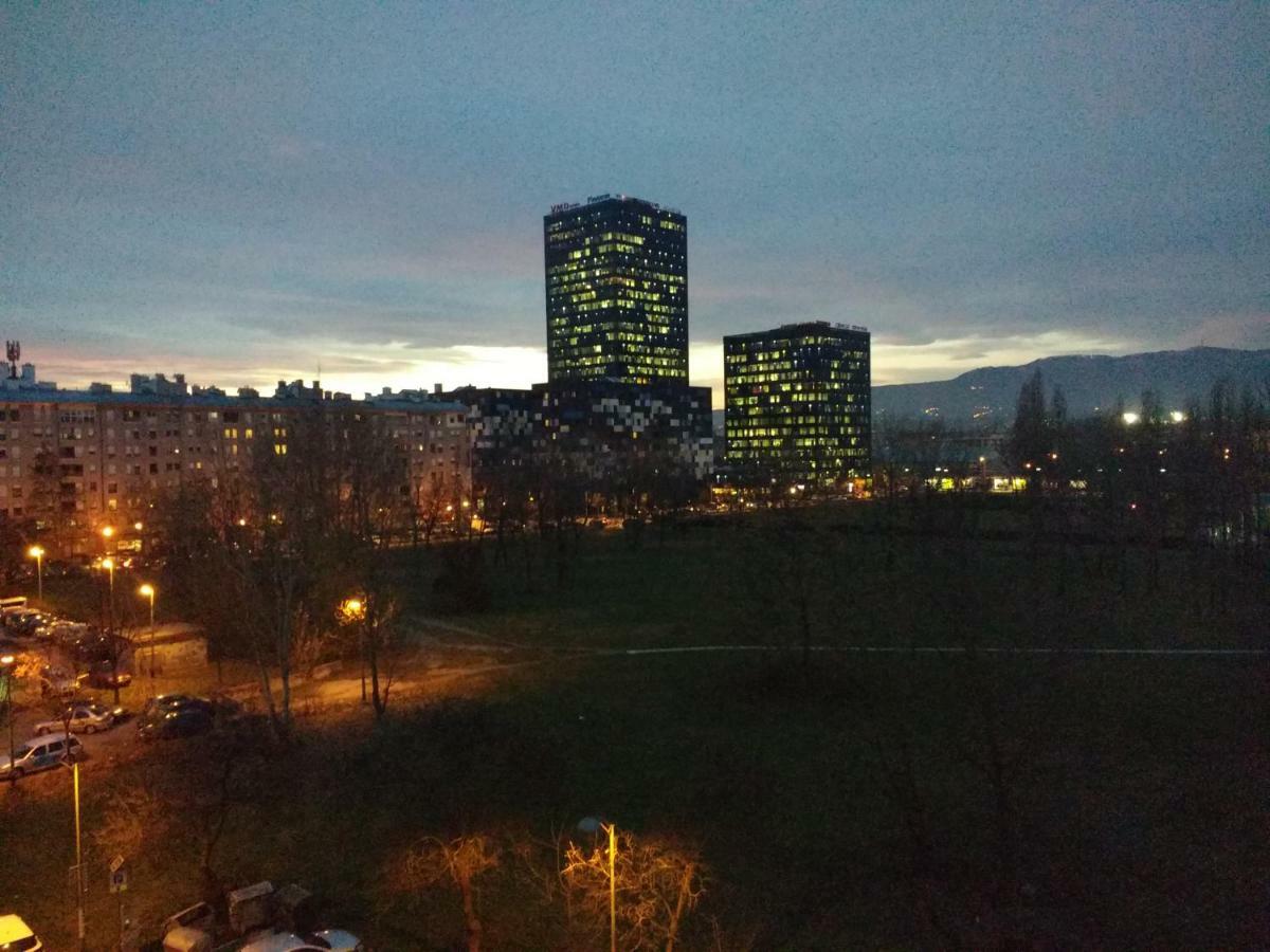 Meridian Apartment , 300M To Bus Terminal, Fast Wifi & Airport Transf Zagreb Eksteriør billede