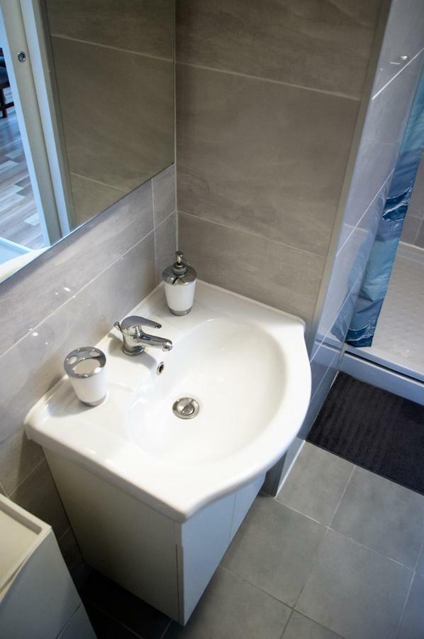 Meridian Apartment , 300M To Bus Terminal, Fast Wifi & Airport Transf Zagreb Eksteriør billede